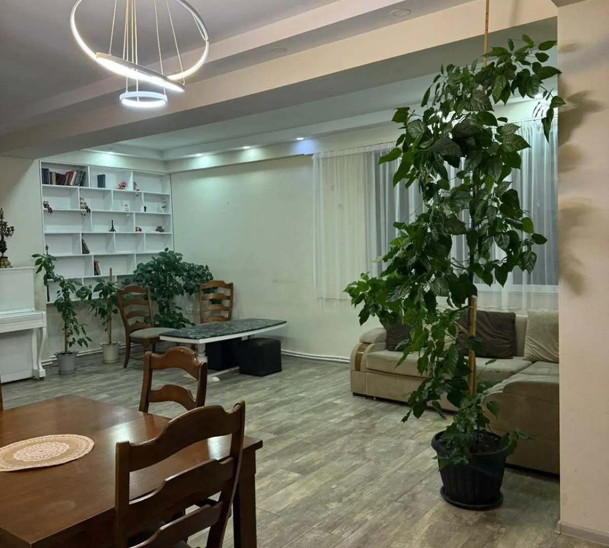 Three-Bedroom Apartment 